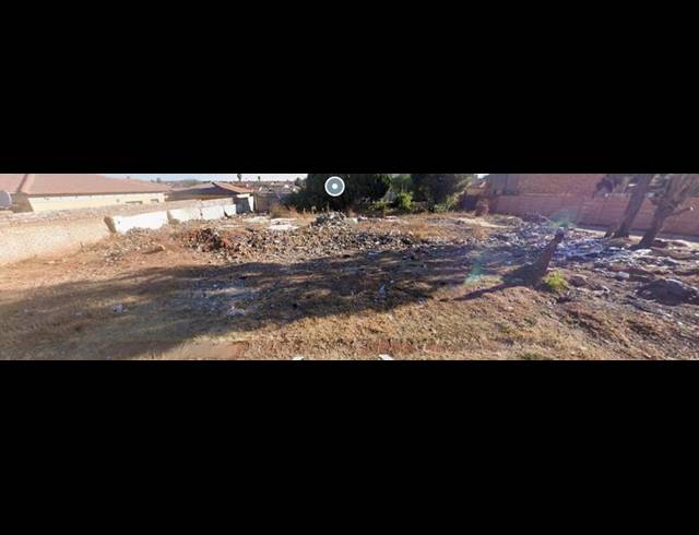 LAND FOR SALE IN LENASIA SOUTH